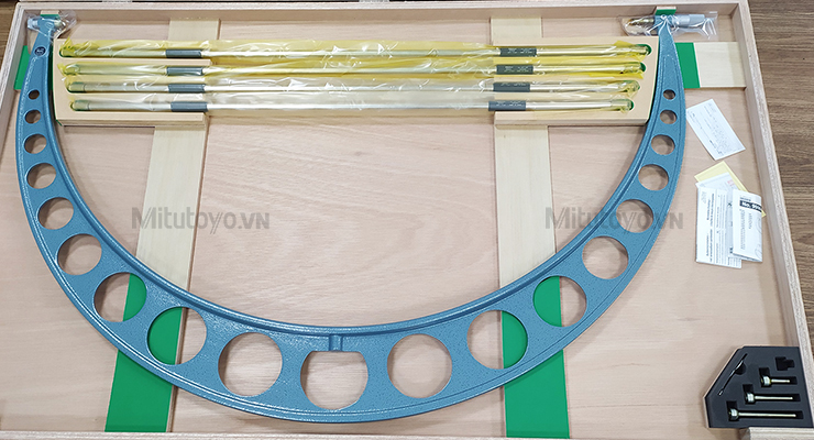 Panme đo ngoài Mitutoyo 104-148A (900-1000mm)