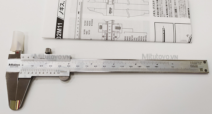 Thước cặp cơ khí Mitutoyo 530-104