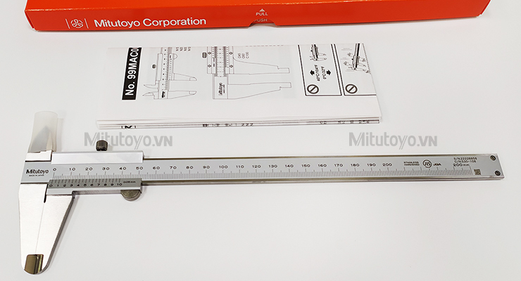 Thước kẹp cơ khí Mitutoyo 530-108