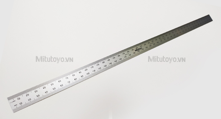 Thước lá thép Mitutoyo 182-251